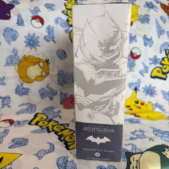 2014 DC Collectibles Capullo Designer Series 2 Thrasher Batman - Picture 5 of 9